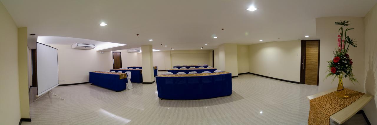 Madison Hotel Phl Iloilo Zewnętrze zdjęcie